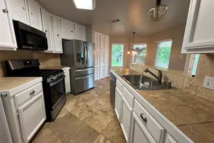 502 Green Valley Cove, Pflugerville, TX 78660 - Photo 3