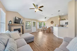 303 McCoy Ln, Hutto, TX 78634 - Photo 5