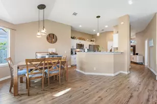 303 McCoy Ln, Hutto, TX 78634 - Photo 9