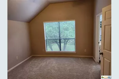 305 Forest Drive, San Marcos, TX 78666 - Photo 5