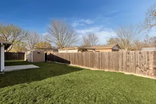 409 Lydia Ln, Thrall, TX 76578 - Photo 37