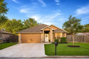 409 Lydia Ln, Thrall, TX 76578 - Photo 1