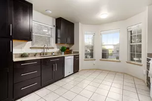 409 Lydia Ln, Thrall, TX 76578 - Photo 9