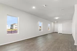 108 Summer Dr, Elgin, TX 78621 - Photo 21