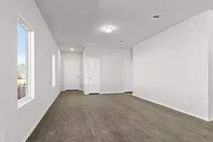 108 Summer Dr, Elgin, TX 78621 - Photo 17