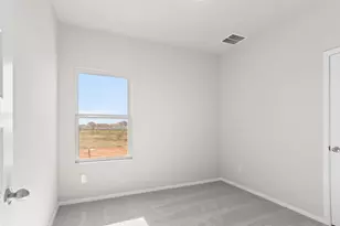 108 Summer Dr, Elgin, TX 78621 - Photo 33