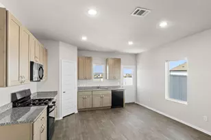 108 Summer Dr, Elgin, TX 78621 - Photo 19