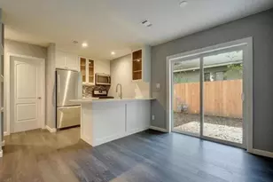 4702 Duval St, Austin, TX 78751 - Photo 3