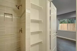 4702 Duval St, Austin, TX 78751 - Photo 15