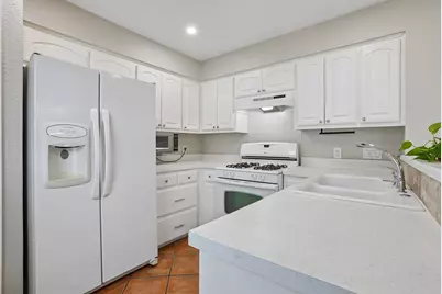5919 Kevin Kelly Place, Austin, TX 78727 - Photo 11