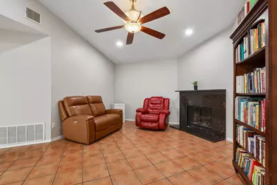 5919 Kevin Kelly Place, Austin, TX 78727 - Photo 5