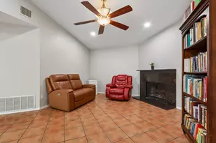 5919 Kevin Kelly Pl, Austin, TX 78727 - Photo 5