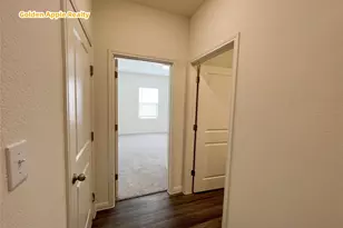 103 Gray Fox Loop, Hutto, TX 78634 - Photo 7