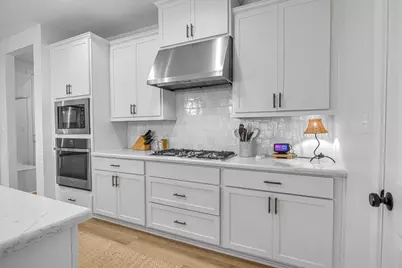 192 Yarbrough Drive, Dripping Springs, TX 78620 - Photo 9