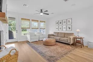 192 Yarbrough Dr, Dripping Springs, TX 78620 - Photo 3