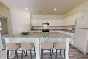 520 Wedemeyer St, Taylor, TX 76574 - Photo 3