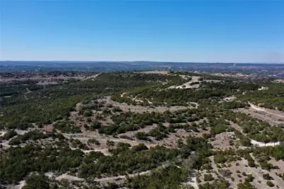 21524 Kathy Lane, Spicewood, TX 78669 - Photo 9