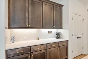 112 Clay Hl St, Georgetown, TX 78633 - Photo 7