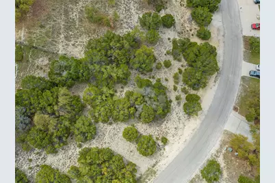 21509 Paine Ave, Lago Vista, TX 78645 - Photo 9