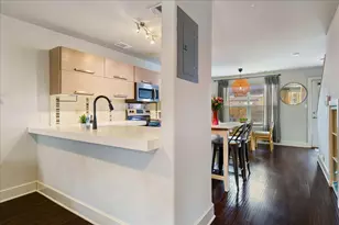 1101 Grove Blvd, Austin, TX 78741 - Photo 9