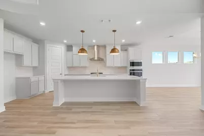 8100 Royal Mint Cove, Lago Vista, TX 78645 - Photo 5