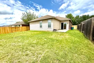 1713 Bowerton Dr, Austin, TX 78754 - Photo 9
