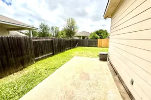 1713 Bowerton Dr, Austin, TX 78754 - Photo 15