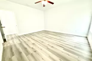 1713 Bowerton Dr, Austin, TX 78754 - Photo 11