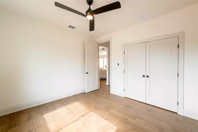 20602 Deep Creek, Lago Vista, TX 78645 - Photo 21