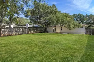 12006 Trianon Ln, Austin, TX 78727 - Photo 27