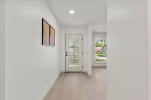 12006 Trianon Ln, Austin, TX 78727 - Photo 5