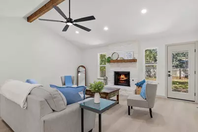 12006 Trianon Lane, Austin, TX 78727 - Photo 11