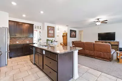 1193 Persimmon Pass, Fischer, TX 78623 - Photo 9