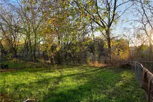 5401 Spring Meadow Rd, Austin, TX 78744 - Photo 21
