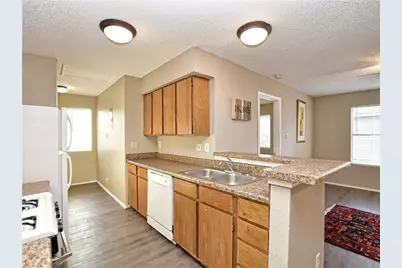 5401 Spring Meadow Road #B, Austin, TX 78744 - Photo 9
