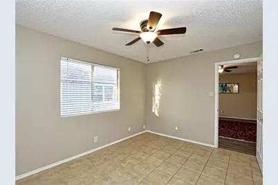 5401 Spring Meadow Road #B, Austin, TX 78744 - Photo 11
