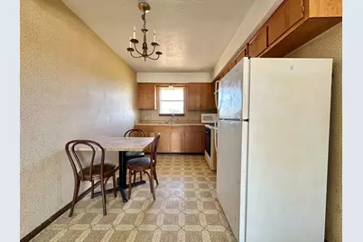 302 Calhoun Drive #3, Rockdale, TX 76567 - Photo 3