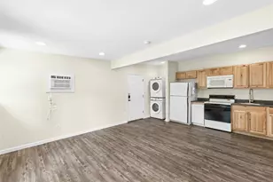 904 Philco Dr, Austin, TX 78745 - Photo 7