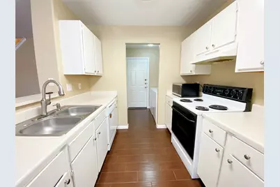 833 Sagewood Trail, San Marcos, TX 78666 - Photo 7