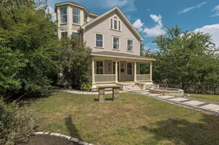 1153 San Bernard St, Austin, TX 78702 - Photo 35