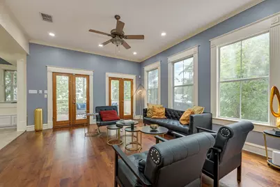 1153 San Bernard Street, Austin, TX 78702 - Photo 5