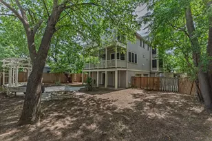 1153 San Bernard St, Austin, TX 78702 - Photo 33
