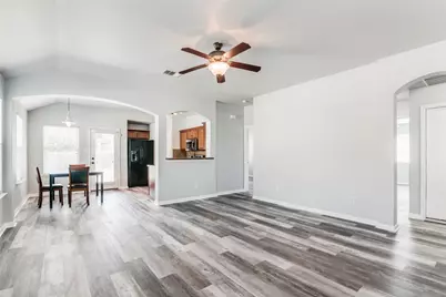 179 Valero Drive, San Marcos, TX 78666 - Photo 7