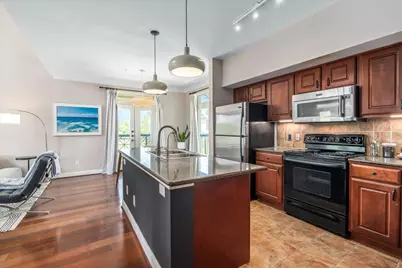 7701 Rialto Boulevard #91, Austin, TX 78735 - Photo 11