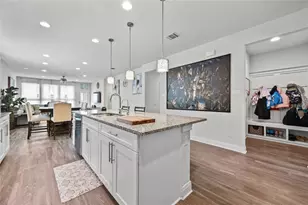 689 Bayberry Cir, Buda, TX 78610 - Photo 11