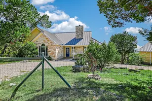 1320 Serenity Dr, Fischer, TX 78623 - Photo 23