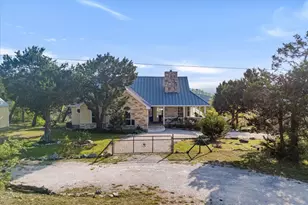 1320 Serenity Dr, Fischer, TX 78623 - Photo 33