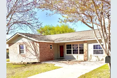 606 Mildred Street, Burnet, TX 78611 - Photo 1