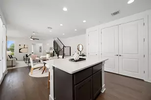2409 Simond Ave, Austin, TX 78723 - Photo 9