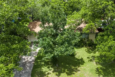 1102 Southwood Road, Austin, TX 78704 - Photo 11